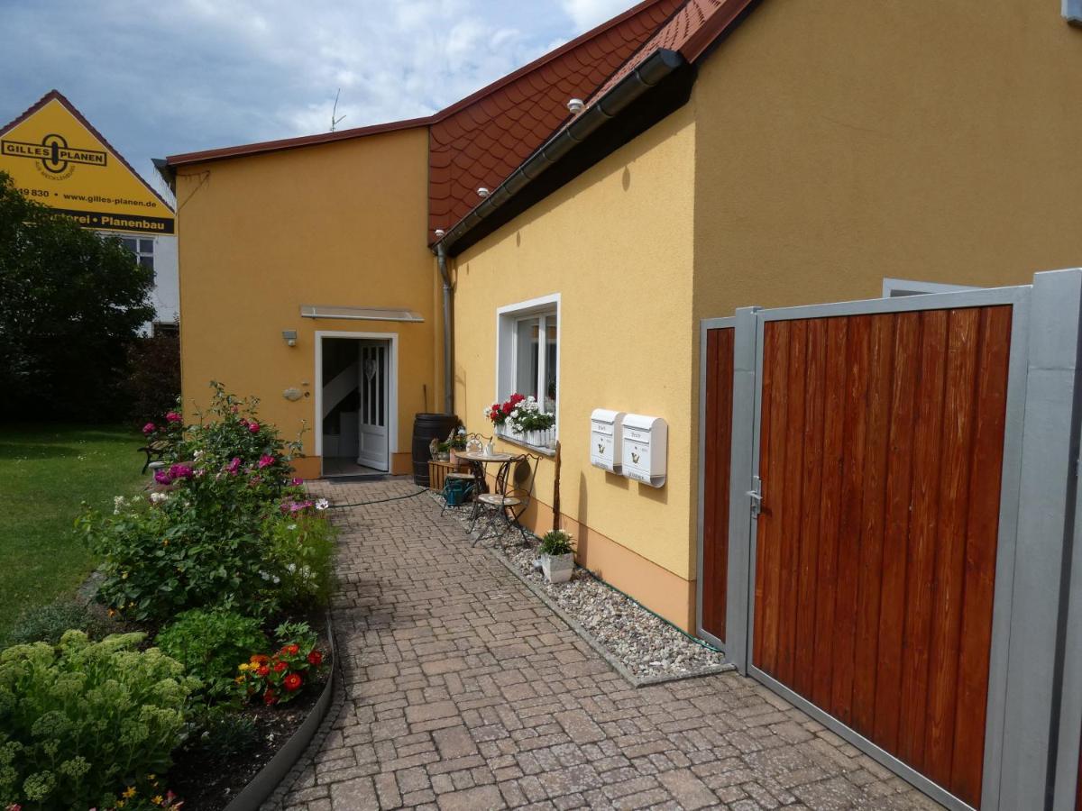 Ferienwohnung Am Schloss Reuterstadt Stavenhagen Kültér fotó